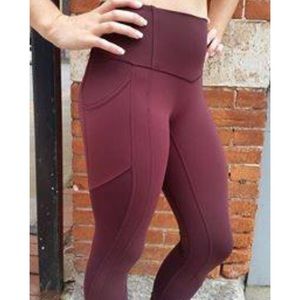 Lululemon All the Right Places Crop